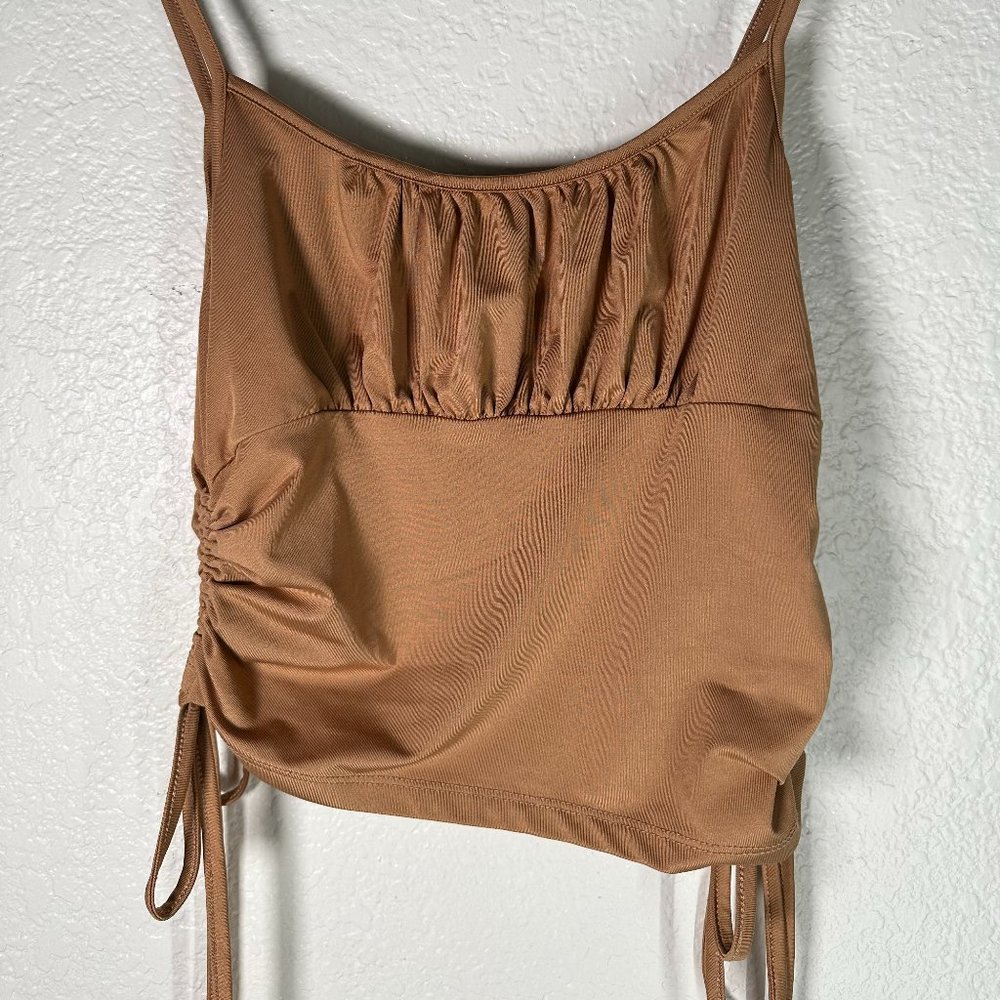 Brown Tan Crop Top Scrunched Size M